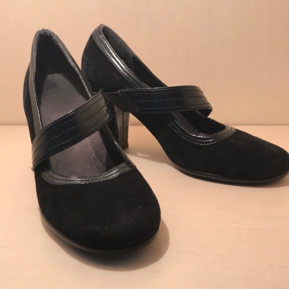 AEROSOLES Shoes - Cute and comfortable black heels